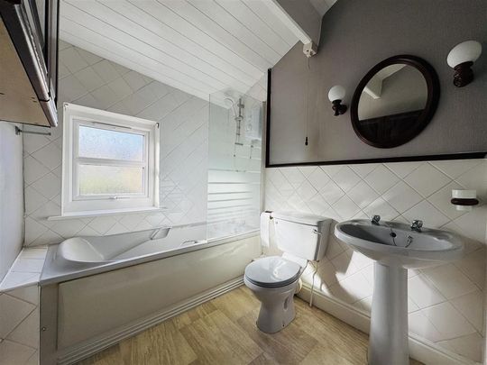 3 bedroom terraced house to rent - Photo 1