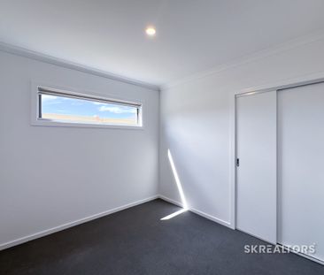 Prime Location & Family Comfort - Photo 1