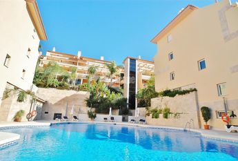 Luxury 2 bedrooms Penthouse Duplex for rent in Nueva Andalucia