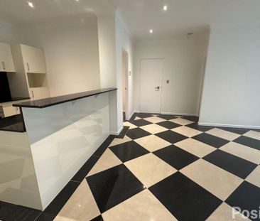 Your Dream Home Awaits 3 Bedrooms and 2 Carparks in Chermside. - Photo 1