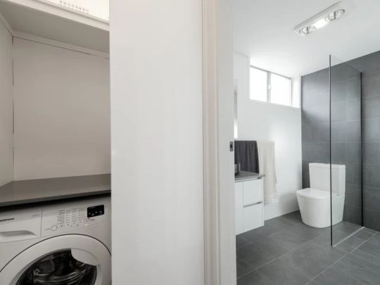 3/28 Railway Road - Photo 1