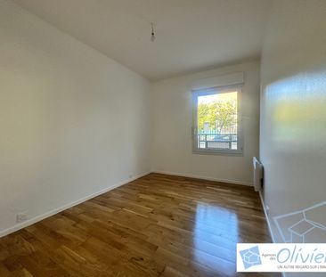 Appartement Voisins Le Bretonneux 3 pièce(s) 62.14 m2 - Photo 2