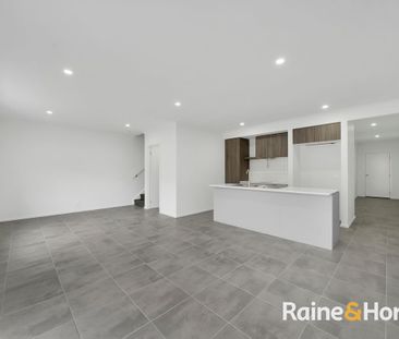 Brand New Family Home in Wyndham Vale - Photo 4