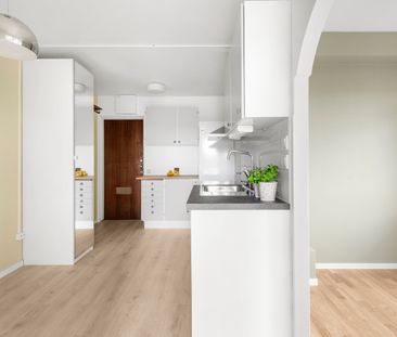 Helsingforsgatan, Kista - Photo 4