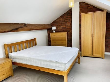 3 bedroom apartment to rent - Photo 2