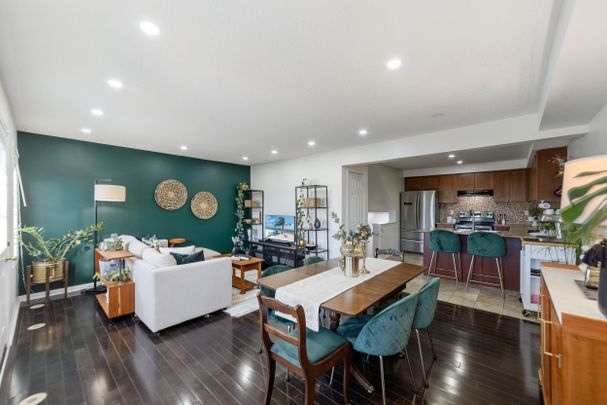 For Lease - 3113 Stornoway Circle, Oakville, Ontario - Photo 1