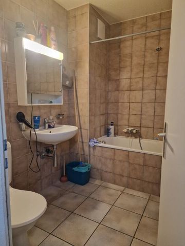 Magnifique logement situé dans un quartier verdoyant ! - Photo 2