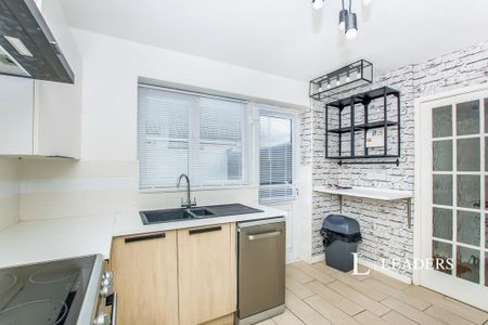 3 bedroom bungalow to rent - Photo 5