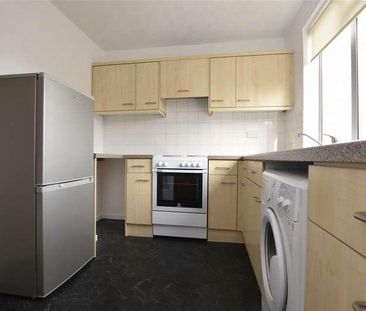 Clevedale Court, Cleeve Wood Road, Bristol, BS16 - Photo 4