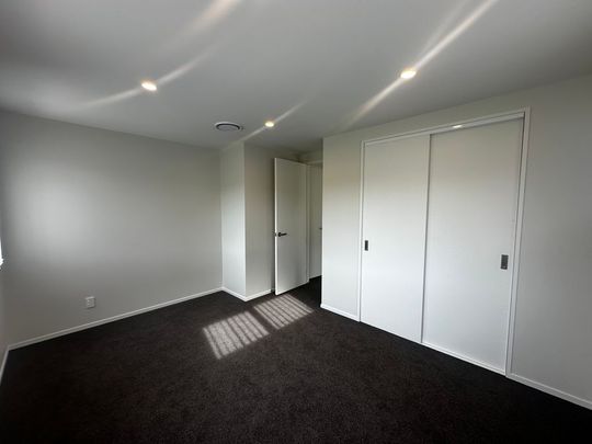 Beachlands - Photo 1