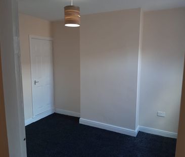 1 Bed Flat, Fosse Road South, LE3 - Photo 3