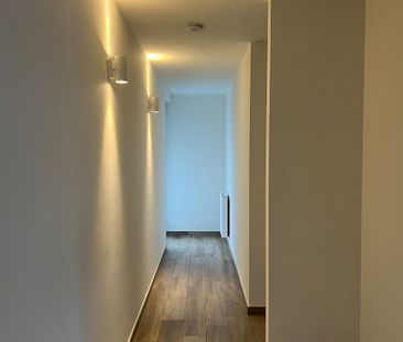 Modern appartement met 2 slaapkamers te huur centrum Halen - Photo 2