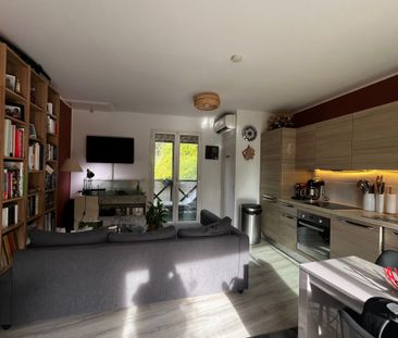 Appartement deux pièces avec terrasse et balcon - Photo 3