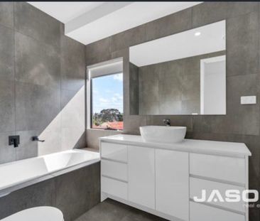 Tullamarine - Photo 6