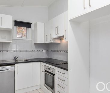 Open the Door to Effortless Living - Photo 2