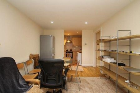 2 bedroom house share to rent - Photo 5