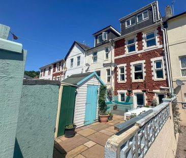 4 bedroom terraced house to rent - Photo 6