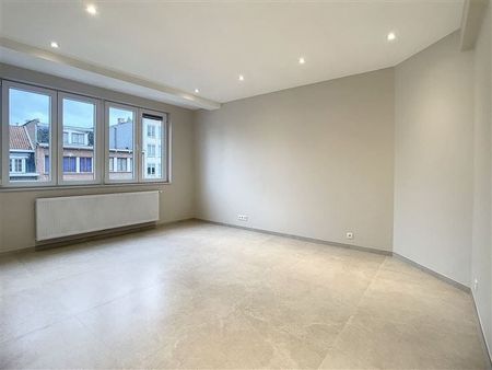Appartement te huur - Photo 2
