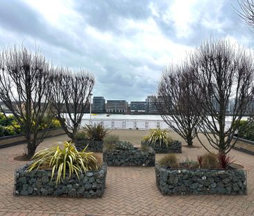 1 Bed Apartment at St. David’s Square - Photo 3