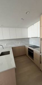 Brand New Downtown 1 Bed/ 1 Bath Apartment - Nest by Chard - Photo 3