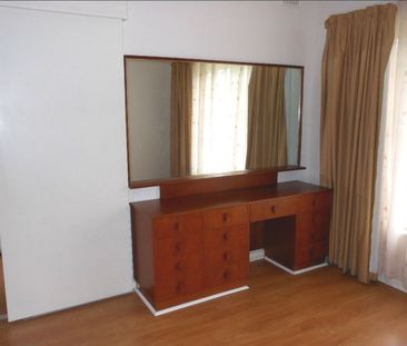 10 Wensleydale Avenue, Hectorville SA 5073 - House For Rent | Domain - Photo 2