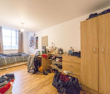 3 bed apartment to rent in Clayton Street West, Newcastle Upon Tyne... - Photo 4