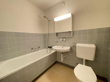 2.5-Zimmer-Wohnung in Adliswil - BEFRISTET BIS 30.09.2027 - Photo 4