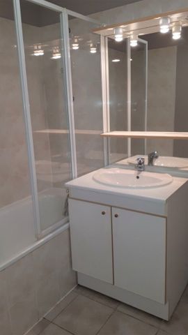 Appartement À Louer 2 Pièces , 54 M² - Photo 5