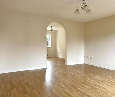 3 bedroom semi-detached house to rent - Photo 1