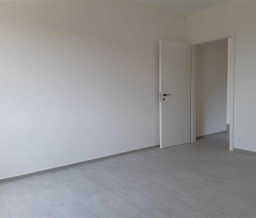 Mendrisio, PRIMA LOCAZIONE 3,5 locali completamente ristrutturato - Photo 4