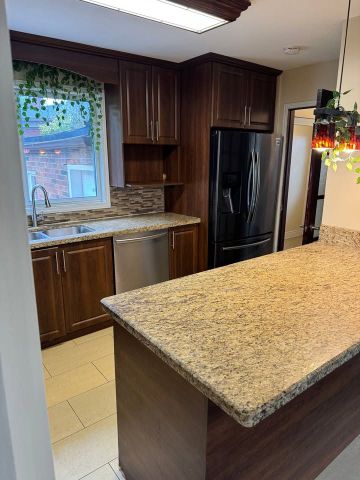 For Lease - 20 Roseglor Crescent Unit# Main-Upper level, Toronto, Ontario - Photo 3