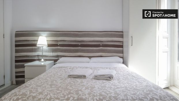 madrid, Community of Madrid 28013 - Photo 1