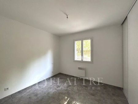 Location Appartement 4 pièces 90m² TOURRETTES SUR LOUP 06140 - Photo 3