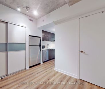 550 Wellington Lofts 55 - Photo 4