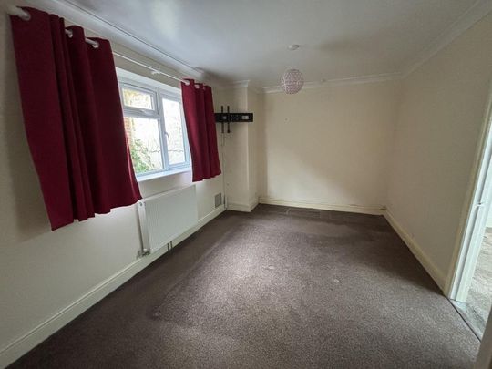 2 bedroom house to rent - Photo 1