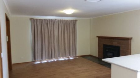 52 Bungowannah Road, Jindera - Photo 3