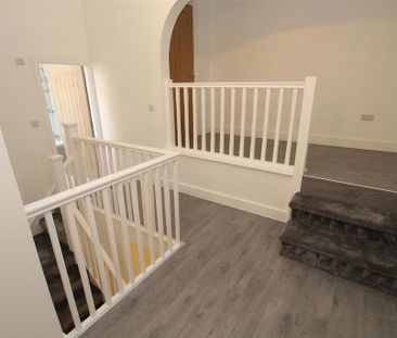 3 bedroom maisonette to rent - Photo 3