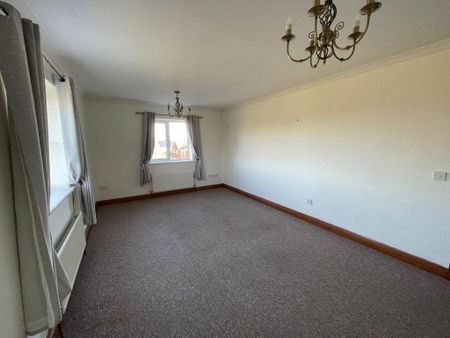 2 bedroom flat to rent - Photo 3