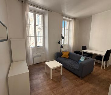 Appartement à louer 2 pièces • Bordeaux - Photo 2
