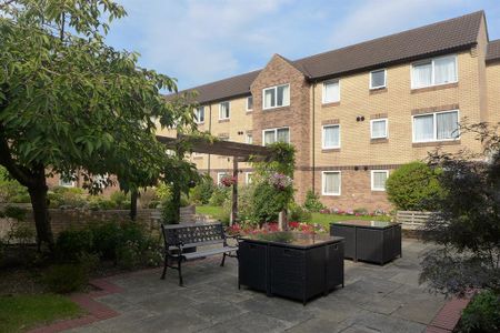 1 bedroom retirement property to rent - Photo 5