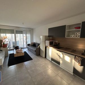 Location Appartement 2 pièces 39m² MARSEILLE 10ème - Photo 2