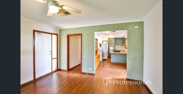 Peaceful, Well-Loved Home in Quiet Mildura Location - Photo 1