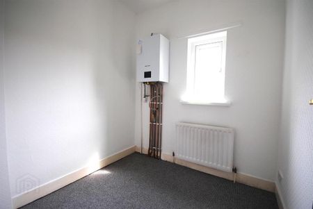 242 Donegall Avenue, Belfast, BT12 6LU - Photo 5