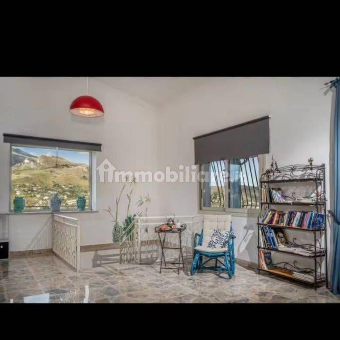 Villa unifamiliare via Porta Fraginesi 5, Centro, Castellammare del Golfo - Photo 1