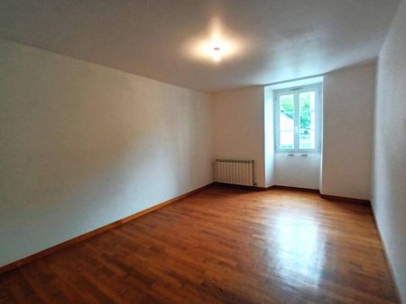 Location appartement t4 75 m² à Banassac (48500) - Photo 3