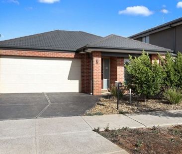 59 Orbis Avenue, Fraser Rise - Photo 5