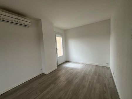 APPARTEMENT T2 55M - Photo 5