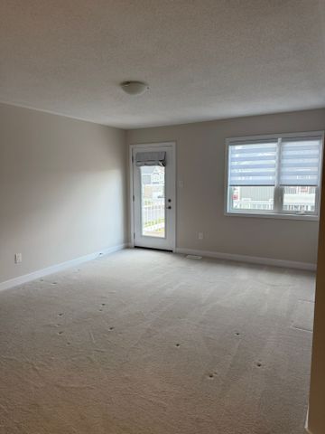 For Lease - 506 Oldenburg Avenue, Stittsville - Munster - Richmond, Ontario - Photo 4