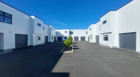 Furnished 2 bedrooms in Dinsdale - Photo 4