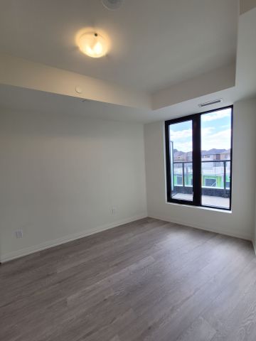 For Lease - 3006 William Cutmore Boulevard Unit# 212, Oakville, Ontario - Photo 4